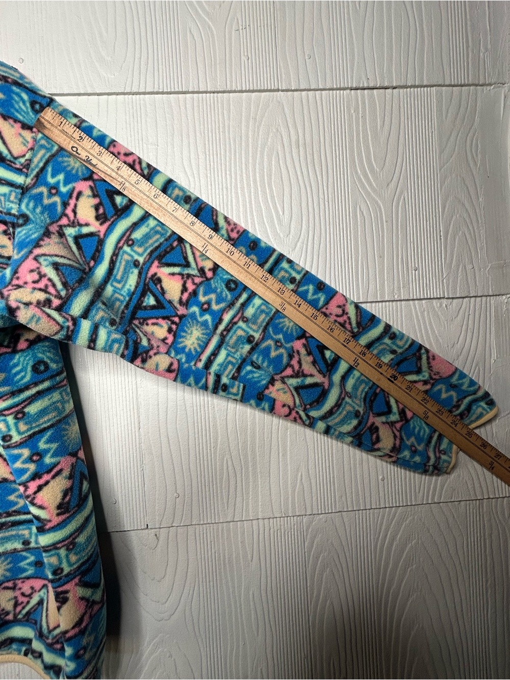 Patagonia Synchilla Multicolor Geometric Zip Fleece - Blue, Pink, Cream - Picture 7 of 8